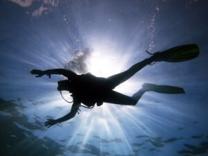 Padi - Cmas eğitim arasındaki fark